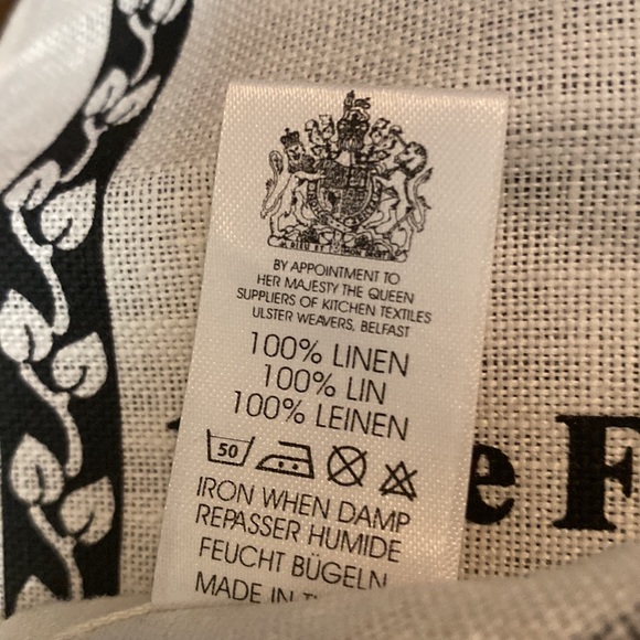 “The Woman Always makes the Rules.” Linen Tea Towel NWT Cream/Black - Picture 3 of 9